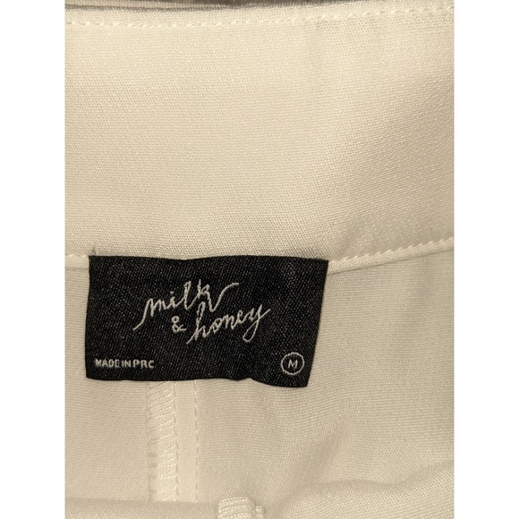 Milk & Honey White Blazer‎ and Shorts Set Chic Belted High Waist Medium NWT - Picture 5 of 12